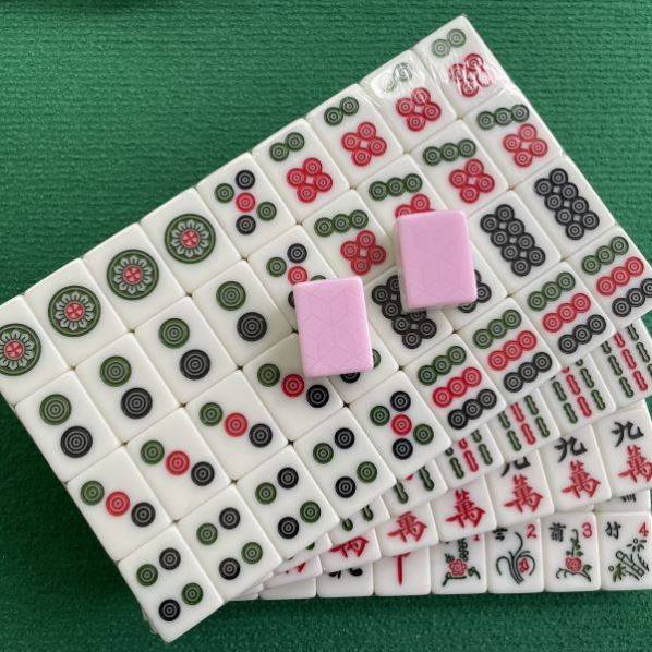 R70-44 PINK HANDBAG FOR TABLECLOTH CHIPS